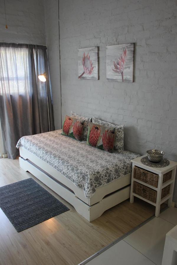 25 On Fitzpatrick Apartment Parow Ngoại thất bức ảnh